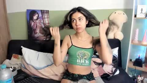 lilly_sweet02 online show from 02-01-26, 10:08