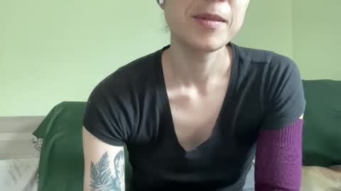 lilmissandria online show from 05-26-26, 06:37