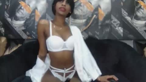 lilmissbaddiexxx online show from 05-15-26, 07:32