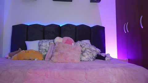 Lilou online show from 03-16-26, 01:04