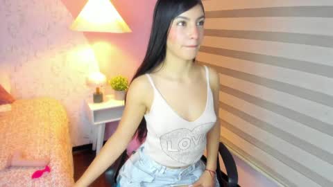  Lily  online show from 05-08-26, 08:25