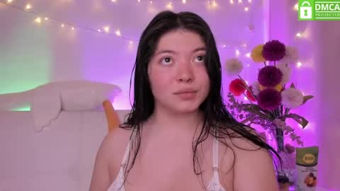 lily_cherry0 online show from 04-09-26, 12:54