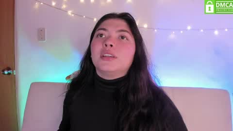 lily_cherry0 online show from 04-30-26, 09:19