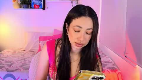 just lily online show from 12-22-25, 09:23