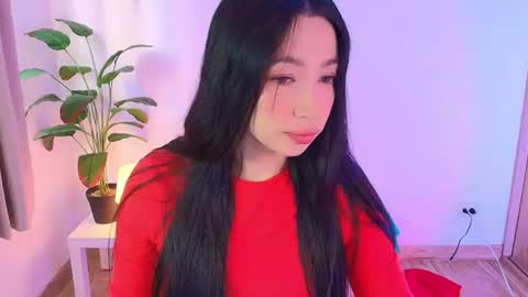 just lily online show from 06-19-26, 09:18