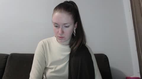 lily_love_x online show from 05-29-26, 05:38