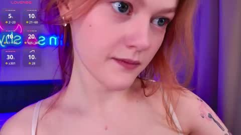 Snapshot of lily_mio chatting on 06-19-26, 09:51 Im Lily online show from 06-19-26, 09:51