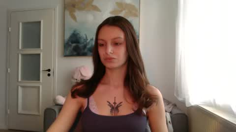 lilycandy_ online show from 02-06-26, 11:57