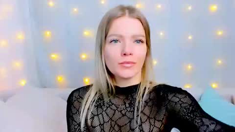 lilydavisss online show from 01-08-26, 03:09