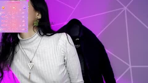 Liliana louise online show from 01-17-26, 09:47