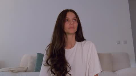 Lily online show from 11-05-25, 02:17