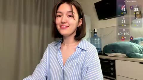 Lily online show from 06-09-26, 06:08