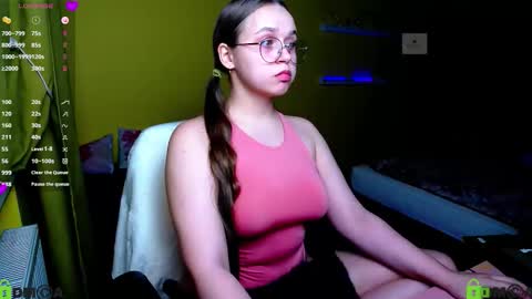 Lily online show from 01-10-26, 06:53