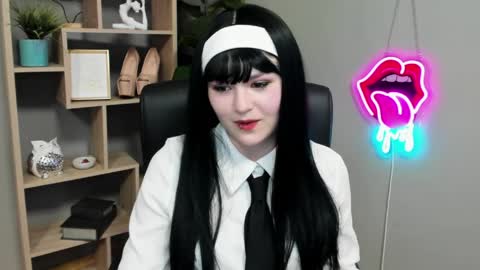Snapshot of lilysweetxo chatting on 03-28-26, 04:06 Lily online show from 03-28-26, 04:06