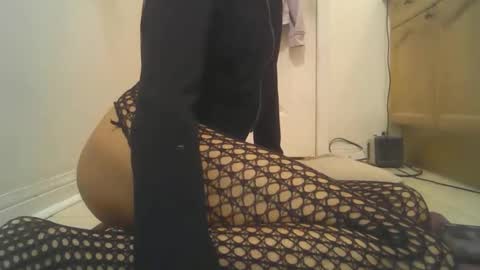 Snapshot of limpclitsissyfemboy chatting on 11-07-25, 09:26 limpclitsissyfemboy online show from 11-07-25, 09:26