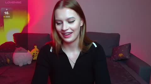 Snapshot of lina_bush chatting on 12-16-24, 07:00 lina_bush online show from 12-16-24, 07:00