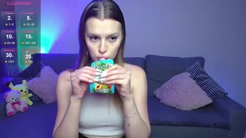 Snapshot of lina_bush chatting on 01-16-25, 11:58 lina_bush online show from 01-16-25, 11:58