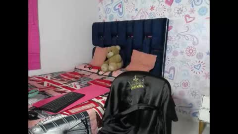 lina_clark_ online show from 09-19-25, 01:56