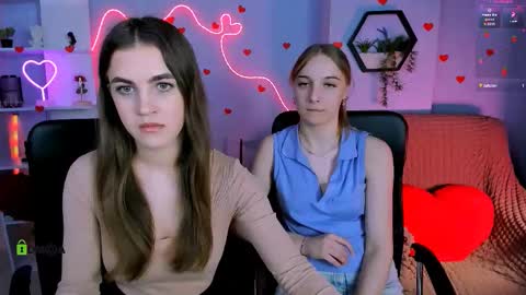 Snapshot of lina_fox12 chatting on 03-18-26, 01:25 lina_fox12 online show from 03-18-26, 01:25