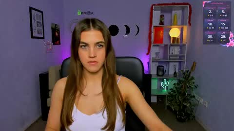 Snapshot of lina_fox12 chatting on 03-24-26, 01:49 lina_fox12 online show from 03-24-26, 01:49