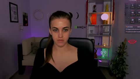 lina_fox12 online show from 05-11-26, 12:33