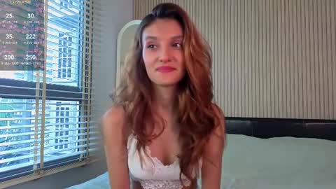 Snapshot of linaage chatting on 06-13-26, 02:09 Lina online show from 06-13-26, 02:09