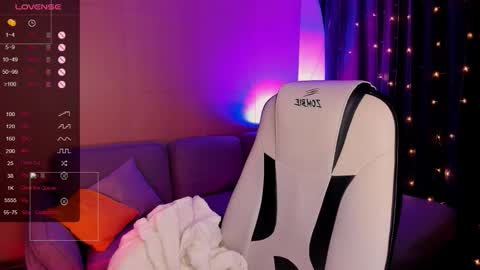 Lina online show from 01-18-26, 08:51