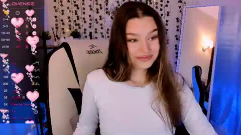 Lina online show from 07-11-26, 05:32
