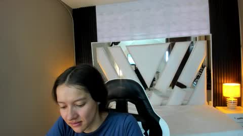  Linda  online show from 01-18-26, 02:21