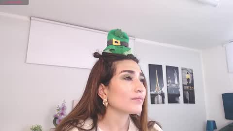 Maria Paula online show from 03-17-26, 12:30