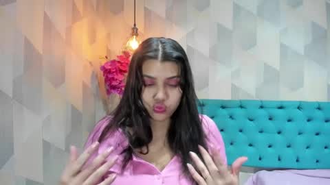    online show from 06-15-26, 11:23