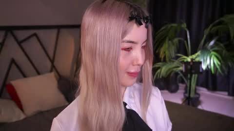 your Linda is back online show from 04-14-26, 05:02