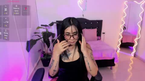 Linda  online show from 05-18-26, 03:35
