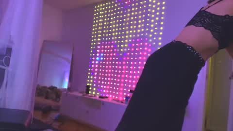 Snapshot of linuxgirlsudosu chatting on 11-11-25, 07:30 linuxgirlsudosu online show from 11-11-25, 07:30