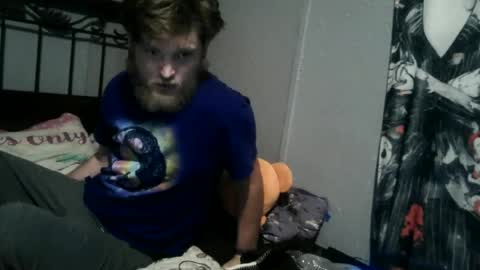 Snapshot of lion_and_bunny chatting on 07-07-26, 07:23 Kinky-Redneck online show from 07-07-26, 07:23