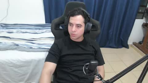 lionblake online show from 04-09-26, 09:04