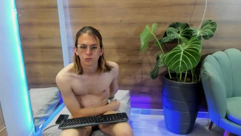 Lior evan online show from 05-23-26, 02:17