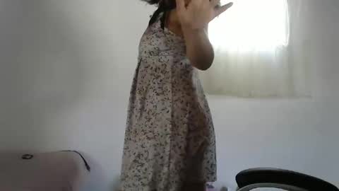 liora online show from 02-20-26, 06:37