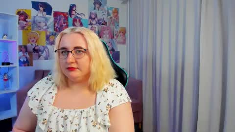 LioraArdyn online show from 03-16-26, 12:31