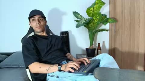 Lior Vante online show from 06-20-26, 02:14