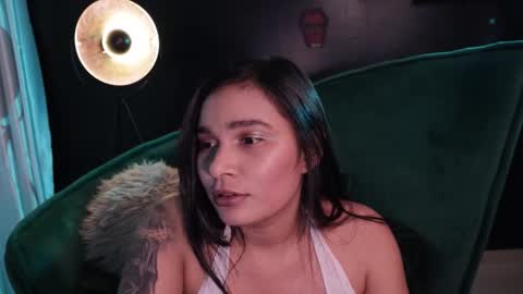 Snapshot of lireesa chatting on 02-05-26, 04:50 Lire online show from 02-05-26, 04:50