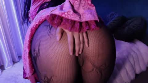 Snapshot of lireesa chatting on 03-26-26, 05:57 Lire online show from 03-26-26, 05:57