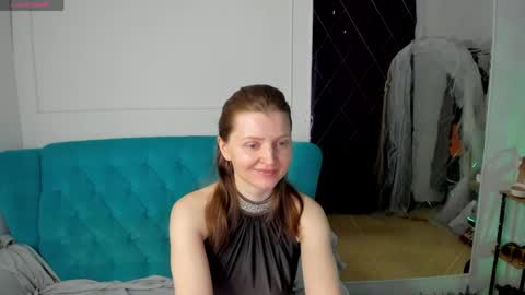 Snapshot of lisa__evans chatting on 04-01-26, 02:34 Lisa online show from 04-01-26, 02:34