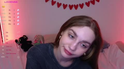 Lisa and Katerina online show from 02-28-25, 05:26