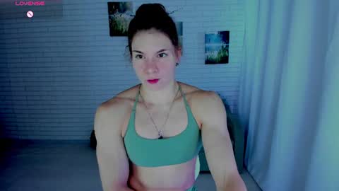 lisa online show from 07-26-26, 04:09