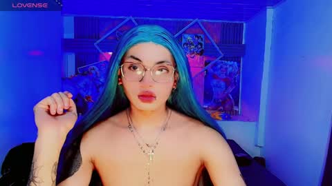 lisa_sparkleee online show from 05-16-26, 06:39