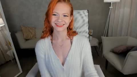 Snapshot of lisaaris chatting on 06-19-26, 09:29 Lisa Aris online show from 06-19-26, 09:29