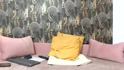 Lisa Grand online show from 05-16-26, 04:50