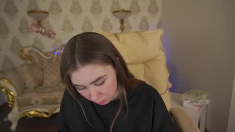 Lisa online show from 02-19-25, 10:56