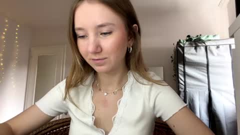 lisasmall online show from 07-24-26, 04:38